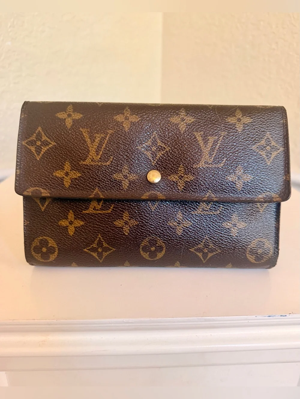 Louis Vuitton Monogram Pochette Passport Trifold Wallet Pochette Pass-Port